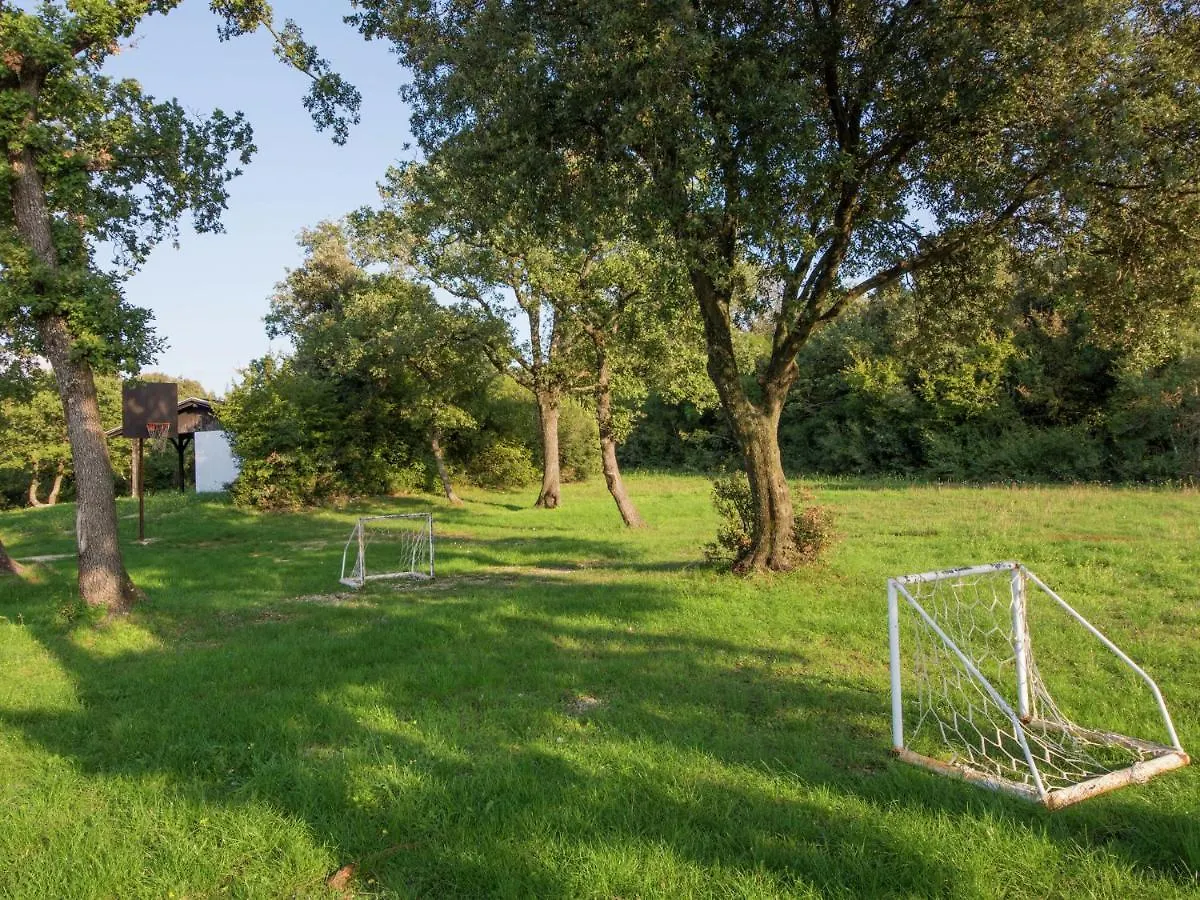 Magnificent Holiday Home In Istria Barbariga