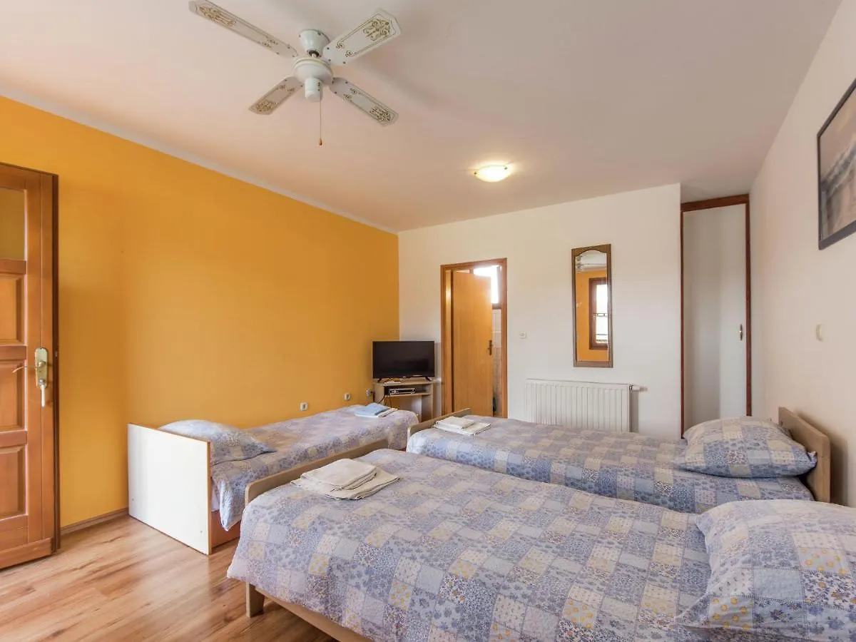 Magnificent Holiday Home In Istria Barbariga Croatia