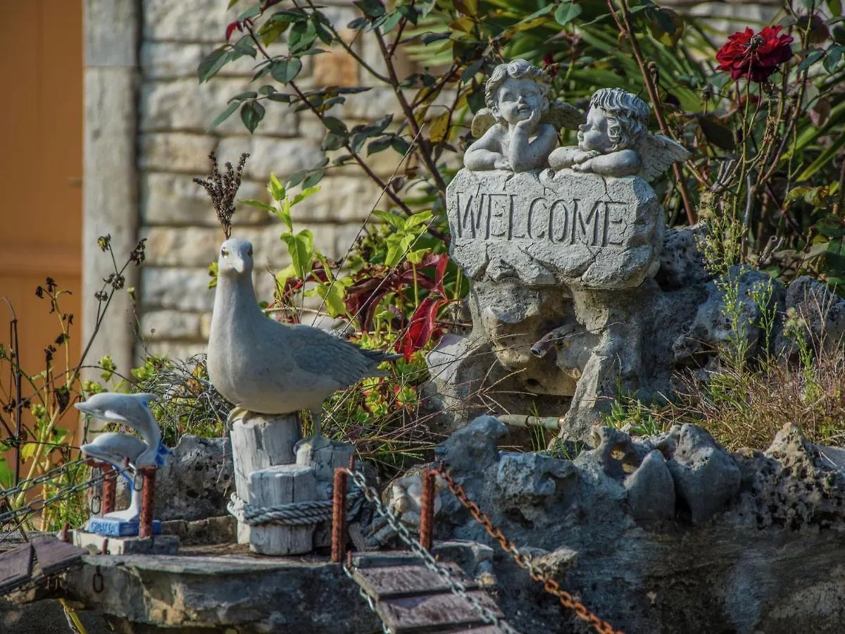 Magnificent Holiday Home In Istria Barbariga Croatia
